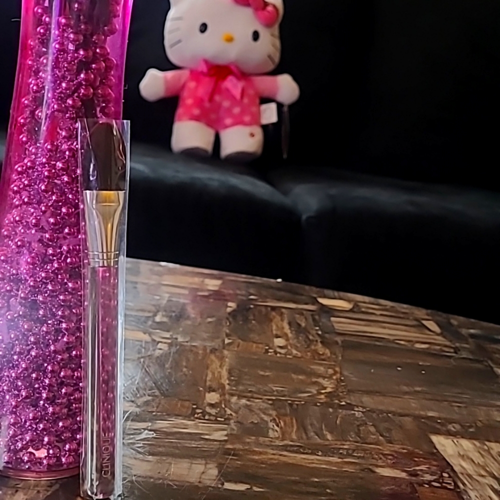 Concealer brush